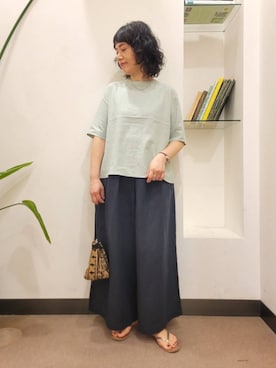 「URBAN RESEARCH DOORS（アーバンリサーチドアーズ）のアイテム（シャツ/ブラウス）」を使った、emiinamiiさん（レディース・164cm）の夏コーディネート