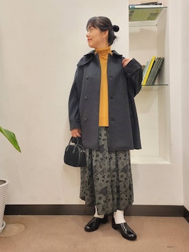 「アイテム（レインシューズ）」を使った、浪口　絵美さん（レディース・164cm）の秋コーディネート
