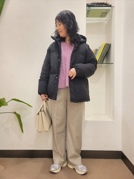 「URBAN RESEARCH DOORS(アーバンリサーチドアーズ)のアイテム(スニーカー)」を使った、浪口 絵美さん(レディース・164cm)の冬コーディネート