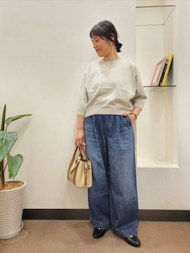 「かぐれ（カグレ）のアイテム（デニムパンツ）」を使った、浪口　絵美さん（レディース・164cm）の秋コーディネート