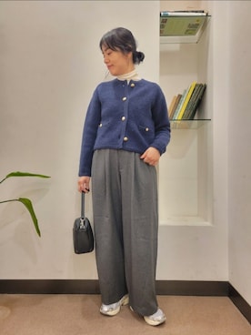 「URBAN RESEARCH DOORS（アーバンリサーチドアーズ）の2WAYスクエアショルダーバッグ（ショルダーバッグ）」を使った、浪口　絵美さん（レディース・164cm）の秋コーディネート