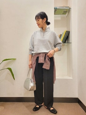 「シャツ腰巻き」｜浪口　絵美さん（レディース・164cm）の秋コーディネート