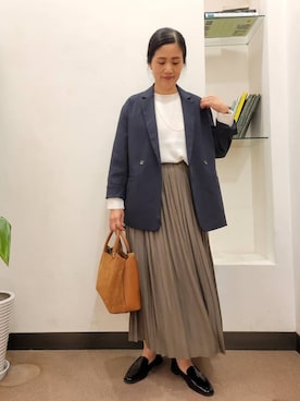 「レイヤード」｜「アイテム（その他アウター）」を使った、浪口　絵美さん（レディース・164cm）の秋コーディネート