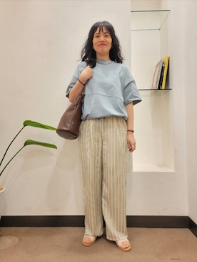 「URBAN RESEARCH DOORS（アーバンリサーチドアーズ）のBIANCHINI　ワンハンドルバッグ（その他雑貨、ブラウン系）」を使った、浪口　絵美さん（レディース・164cm）の春コーディネート