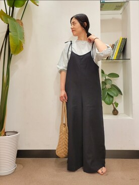 「FORK&SPOON」｜「アイテム（サロペット/オーバーオール）」を使った、浪口　絵美さん（レディース・164cm）の春コーディネート