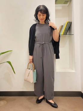 「URBAN RESEARCH DOORS（アーバンリサーチドアーズ）のアイテム（オールインワン・サロペット）」を使った、浪口　絵美さん（レディース・164cm）の夏コーディネート