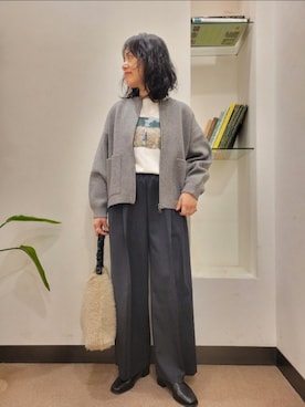 「アイテム（トートバッグ）」を使った、浪口　絵美さん（レディース・164cm）の秋コーディネート