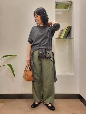 「URBAN RESEARCH DOORS（アーバンリサーチドアーズ）のスクエアトゥリボンミュール（サンダル）」を使った、浪口　絵美さん（レディース・164cm）の秋コーディネート