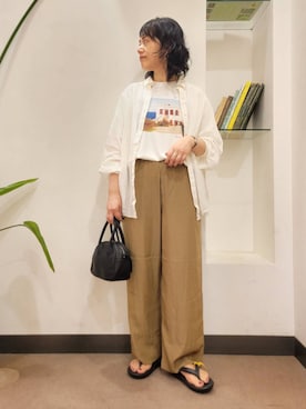 「URBAN RESEARCH DOORS（アーバンリサーチドアーズ）の『UVカット/接触冷感/吸水速乾』ドライタッチリラックスパンツ（その他パンツ）」を使った、浪口　絵美さん（レディース・164cm）の夏コーディネート