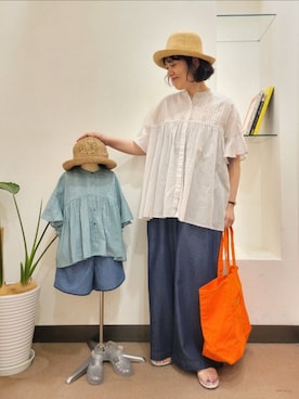 「URBAN RESEARCH DOORS（アーバンリサーチドアーズ）のラフィアハット（ハット、ベージュ系）」を使った、浪口　絵美さん（レディース・164cm）の夏コーディネート