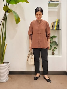 「とろみシャツ」｜emiinamiiさん（レディース・164cm）の秋コーディネート