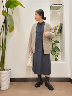 「チェックワンピース」｜「アイテム（ブーツ）」を使った、emiinamiiさん（レディース・164cm）の冬コーディネート