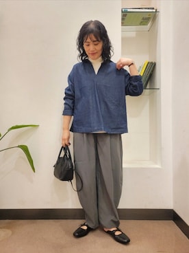 「URBAN RESEARCH DOORS（アーバンリサーチドアーズ）のスクエアトゥリボンミュール（サンダル）」を使った、浪口　絵美さん（レディース・164cm）の秋コーディネート