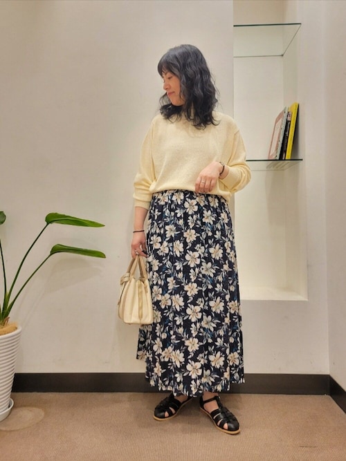 ADORE ドローイングフラワープリントスカート アドーア ADORE ドローイングフラワープリントスカート （ブラック