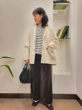 「URBAN RESEARCH DOORS WOMENS」｜「アイテム（パンプス）」を使った、浪口　絵美さん（レディース・164cm）の秋コーディネート
