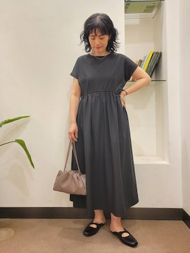 「URBAN RESEARCH DOORS（アーバンリサーチドアーズ）のスクエアトゥリボンミュール（サンダル）」を使った、浪口　絵美さん（レディース・164cm）の夏コーディネート