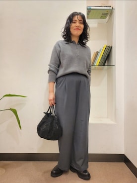 「POMTATA（ポンタタ）のPOMTATA　OTIS envan tote S（ハンドバッグ）」を使った、浪口　絵美さん（レディース・164cm）の秋コーディネート