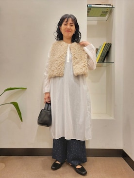 「アイテム（チュニック）」を使った、浪口　絵美さん（レディース・164cm）の秋コーディネート