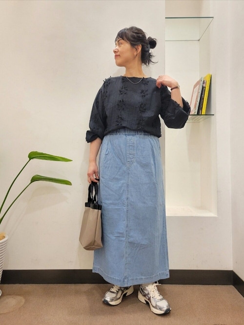 立体刺繍ブラウス（シャツ/ブラウス）｜URBAN RESEARCH DOORS