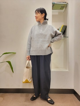 「秋のシャツ着こなし術」｜「アイテム（サンダル）」を使った、浪口　絵美さん（レディース・164cm）の秋コーディネート