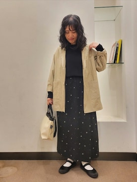 「かぐれ（カグレ）のアイテム」を使った、浪口　絵美さん（レディース・164cm）の春コーディネート