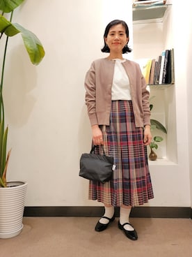 「アイテム（バレエシューズ）」を使った、浪口　絵美さん（レディース・164cm）の冬コーディネート