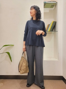 「オンオフ兼用」｜「アイテム（バッグ）」を使った、浪口　絵美さん（レディース・164cm）の秋コーディネート