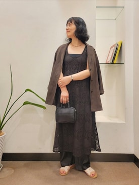 「URBAN RESEARCH DOORS（アーバンリサーチドアーズ）のTIDEWAY　ICY 2WAY BOSTON（ショルダーバッグ、ブラック系）」を使った、浪口　絵美さん（レディース・164cm）の夏コーディネート