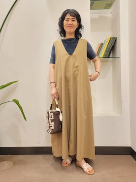 「beej（ビージ）のアイテム」を使った、浪口　絵美さん（レディース・164cm）の夏コーディネート