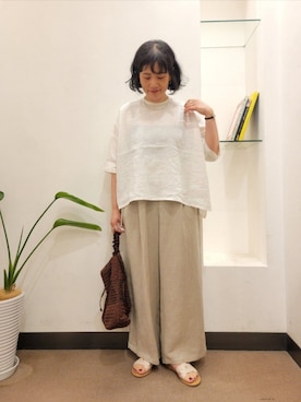 「URBAN RESEARCH DOORS（アーバンリサーチドアーズ）のアイテム（ネックレス）」を使った、浪口　絵美さん（レディース・164cm）の夏コーディネート