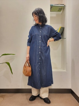 「かぐれ」｜「アイテム（ワンピース/ドレス）」を使った、浪口　絵美さん（レディース・164cm）の秋コーディネート