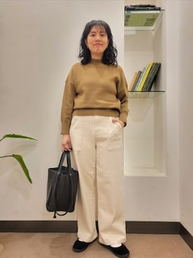 「アイテム（トートバッグ）」を使った、浪口　絵美さん（レディース・164cm）の秋コーディネート