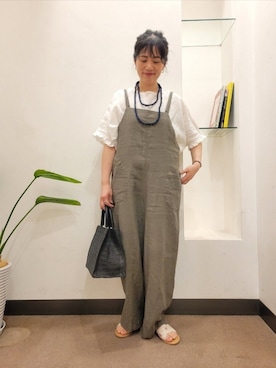 「かぐれ（カグレ）のアイテム」を使った、浪口　絵美さん（レディース・164cm）の春コーディネート