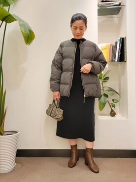 「ノーカラー」｜「アイテム（ワンピース/ドレス）」を使った、emiinamiiさん（レディース・164cm）の冬コーディネート