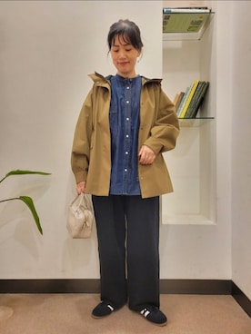 「URBAN RESEARCH DOORS（アーバンリサーチドアーズ）の防風/撥水ドロストフーディ（その他アウター）」を使った、浪口　絵美さん（レディース・164cm）の秋コーディネート