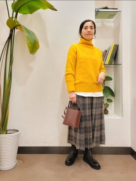 「URBAN RESEARCH DOORS」｜浪口　絵美さん（レディース・164cm）の秋コーディネート