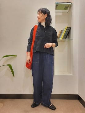 「URBAN RESEARCH DOORS（アーバンリサーチドアーズ）のスクエアトゥリボンミュール（サンダル）」を使った、浪口　絵美さん（レディース・164cm）の秋コーディネート