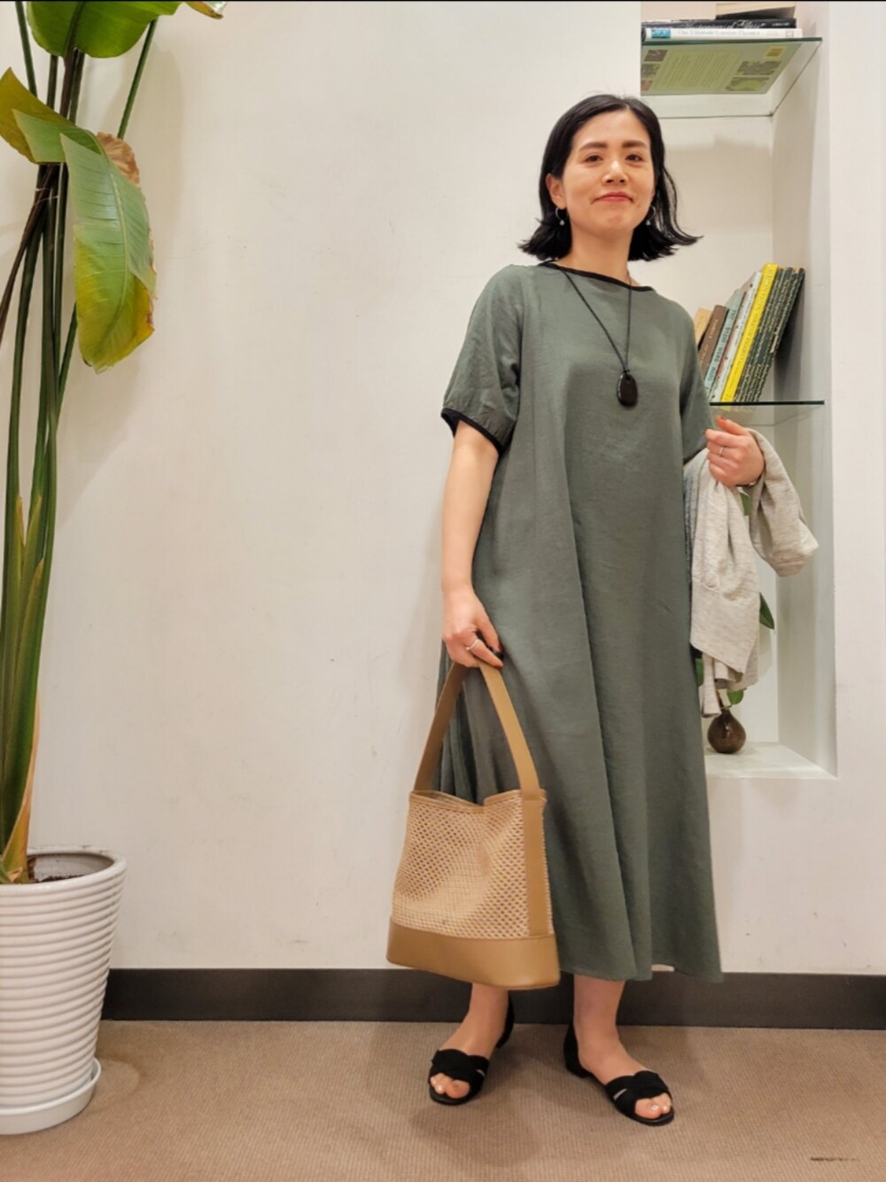 C5291 リネンカーディガンコーデ リネンカーディガン」の人気ファッションコーディネート - WEAR