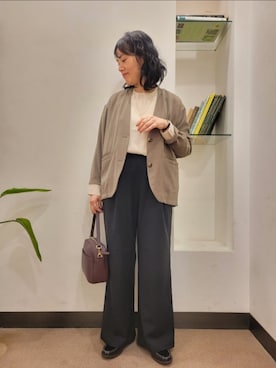 「HARUTA（ハルタ）の『別注』HARUTA×DOORS　キルトローファー（ローファー）」を使った、浪口　絵美さん（レディース・164cm）の秋コーディネート