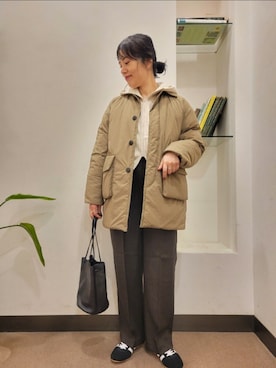 「adidas（アディダス）のadidas　TOKYO W（スニーカー）」を使った、浪口　絵美さん（レディース・164cm）の秋コーディネート