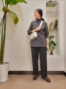 「URBAN RESEARCH DOORS」｜浪口　絵美さん（レディース・164cm）の秋コーディネート