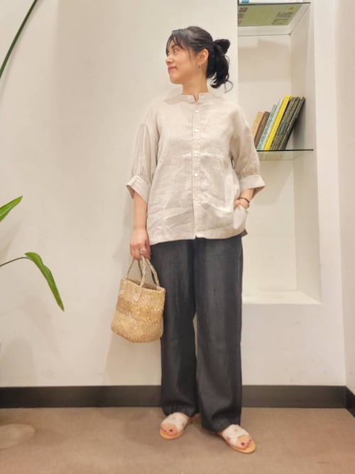 アーツアンドサイエンス　リネン　ギャザースリーブブラウス　バンドカラー　日本製 セール】FORK&SPOON コットンリネンギャザースリーブシャツ