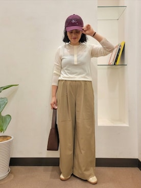 「FORK&SPOON（フォークアンドスプーン）のアイテム（Tシャツ/カットソー）」を使った、浪口　絵美さん（レディース・164cm）の秋コーディネート