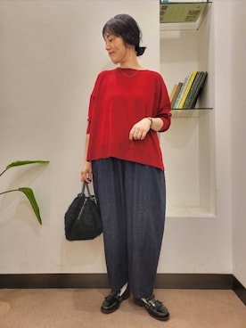 「POMTATA（ポンタタ）のPOMTATA　OTIS envan tote S（ハンドバッグ）」を使った、浪口　絵美さん（レディース・164cm）の秋コーディネート