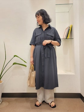 「URBAN RESEARCH DOORS（アーバンリサーチドアーズ）の『接触冷感/UVカット/マシンウォッシャブル』ワークシャツワンピース（ワンピース、ブルー系）」を使った、浪口　絵美さん（レディース・164cm）の夏コーディネート