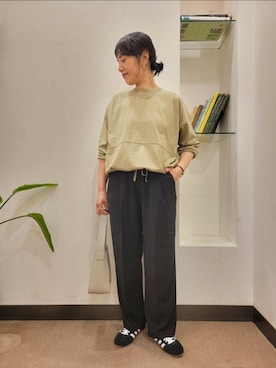 「adidas（アディダス）のadidas　TOKYO W（スニーカー）」を使った、浪口　絵美さん（レディース・164cm）の秋コーディネート