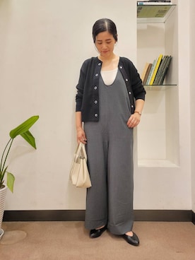 「骨格ウェーブ」｜「アイテム（オールインワン・サロペット）」を使った、浪口　絵美さん（レディース・164cm）の秋コーディネート