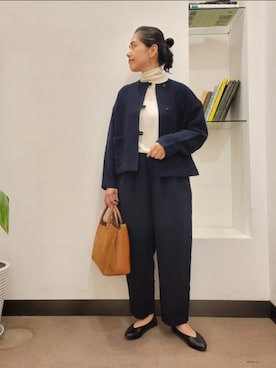「シアーニット」｜「アイテム（ジャケット/アウター）」を使った、emiinamiiさん（レディース・164cm）の秋コーディネート