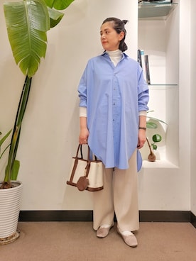 「ビッグシャツ」｜「アイテム（バレエシューズ）」を使った、emiinamiiさん（レディース・164cm）の春コーディネート