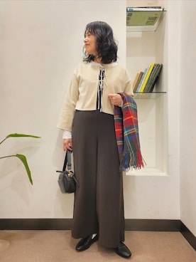 「アイテム（サロペット/オーバーオール）」を使った、浪口　絵美さん（レディース・164cm）の秋コーディネート